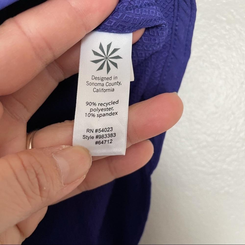 Athleta Clearwater shorts - Picture 7 of 7